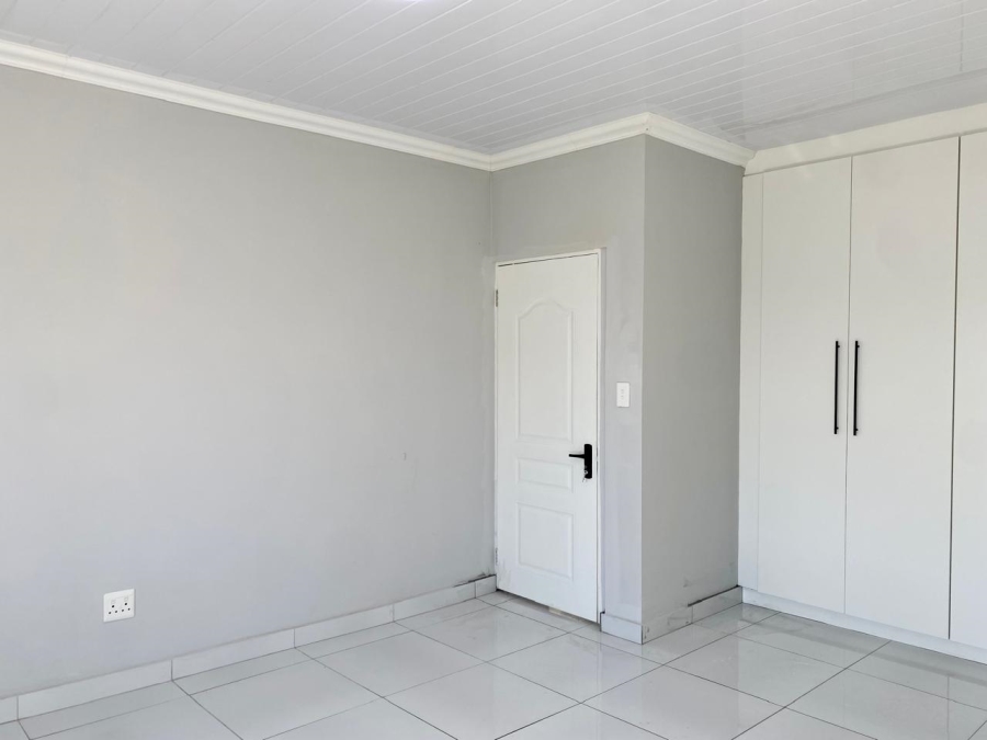 To Let 3 Bedroom Property for Rent in Schaap Kraal Western Cape
